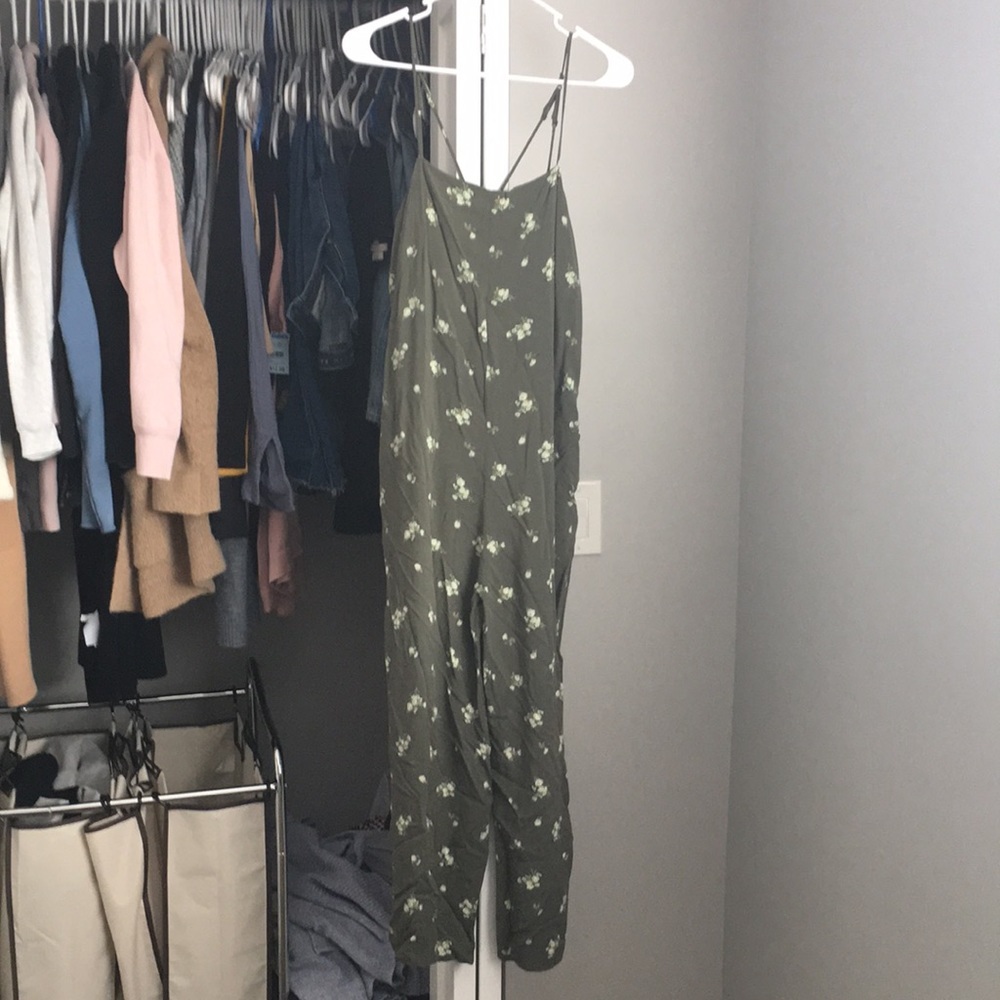 Target Wild Fable Green Floral Jumpsuit, worn once